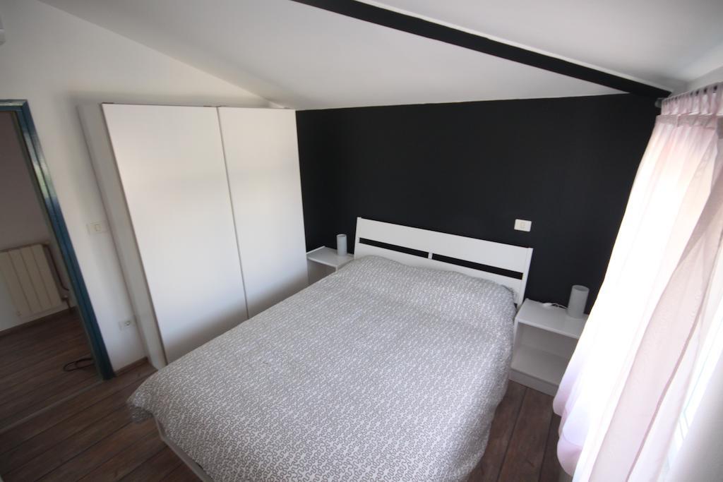 Holiday House Veli Vrh プーラ 部屋 写真
