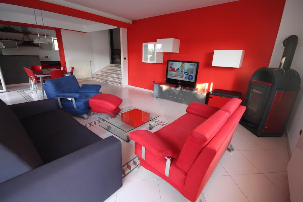 Holiday House Veli Vrh プーラ 部屋 写真